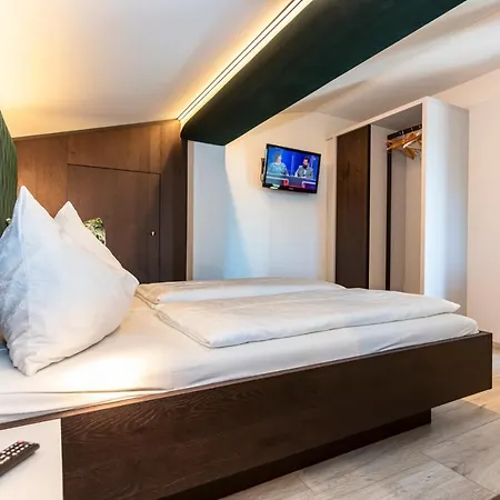 Hotel Hettlerhof 3*